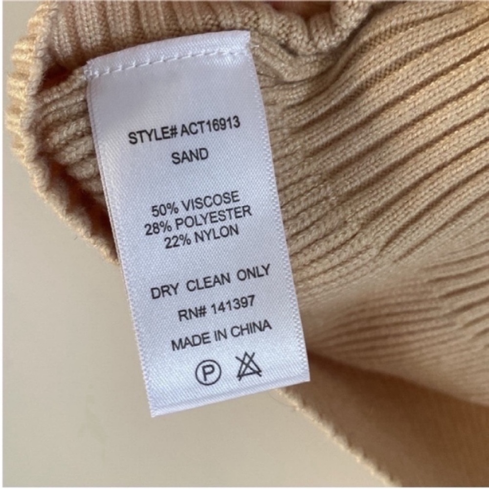 ASTR The Label Women’s Sweater Hilary Sweater Sand New with Tags size Small - Picture 10 of 12